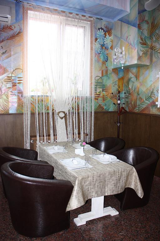 Melrose Hotel 리우네 외부 사진